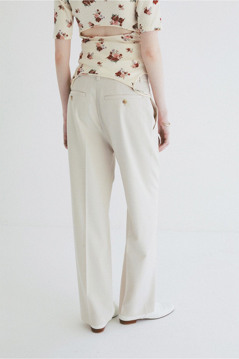 STRAIGHT SLIM PANTS