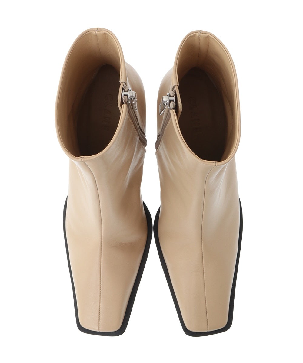SQUARE EDGE SHORT BOOTS