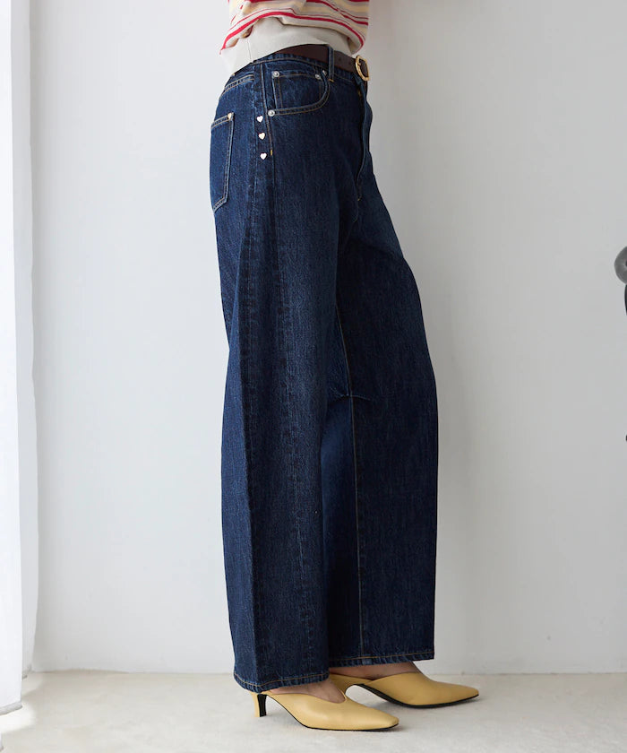 Heart Studs Curvy Denim / Wide Silhouette