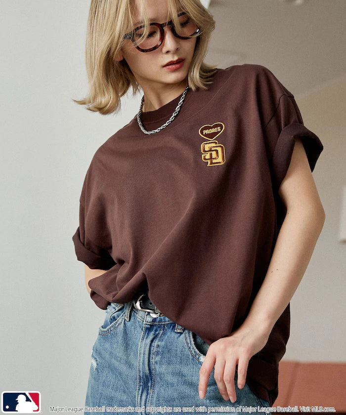 MLB One Point Heart T-Shirt