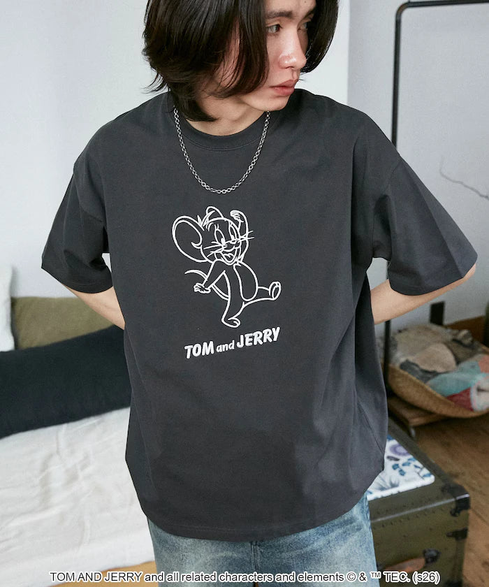 <Functional Material> TOM AND JERRY Graphic T-Shirt Limited Edition