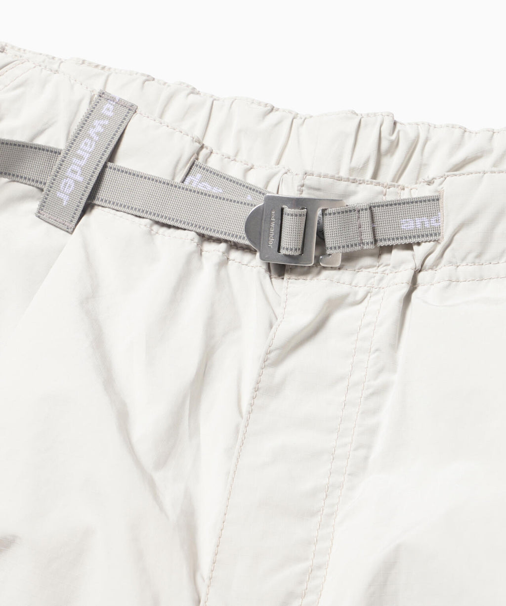 oversized cargo short pants (M)
