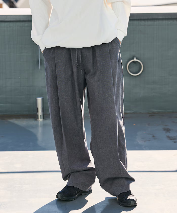 Wide Silhouette Linen Mix Tuck Easy Pants [Limited Edition]