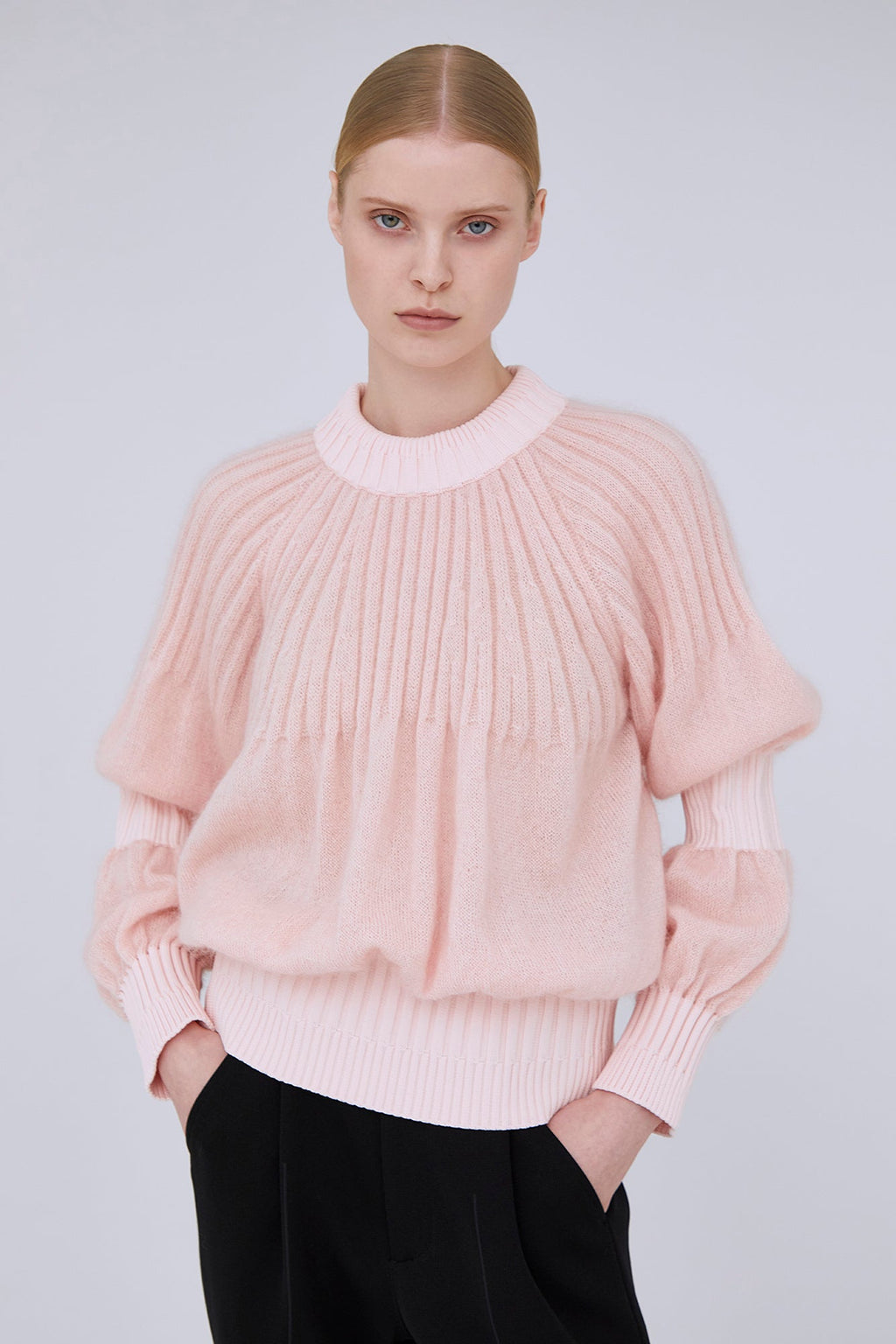 FLUTED MOHAIR TOP