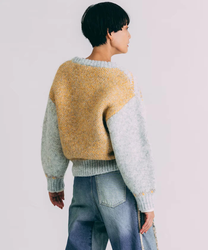 V-neck color block Nordic pattern knit