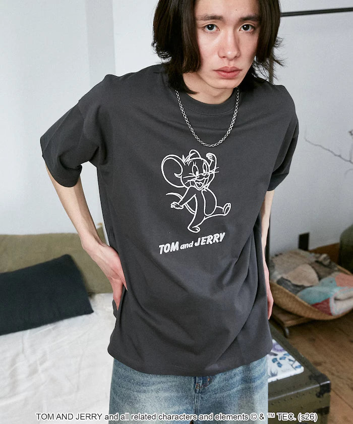 <Functional Material> TOM AND JERRY Graphic T-Shirt Limited Edition