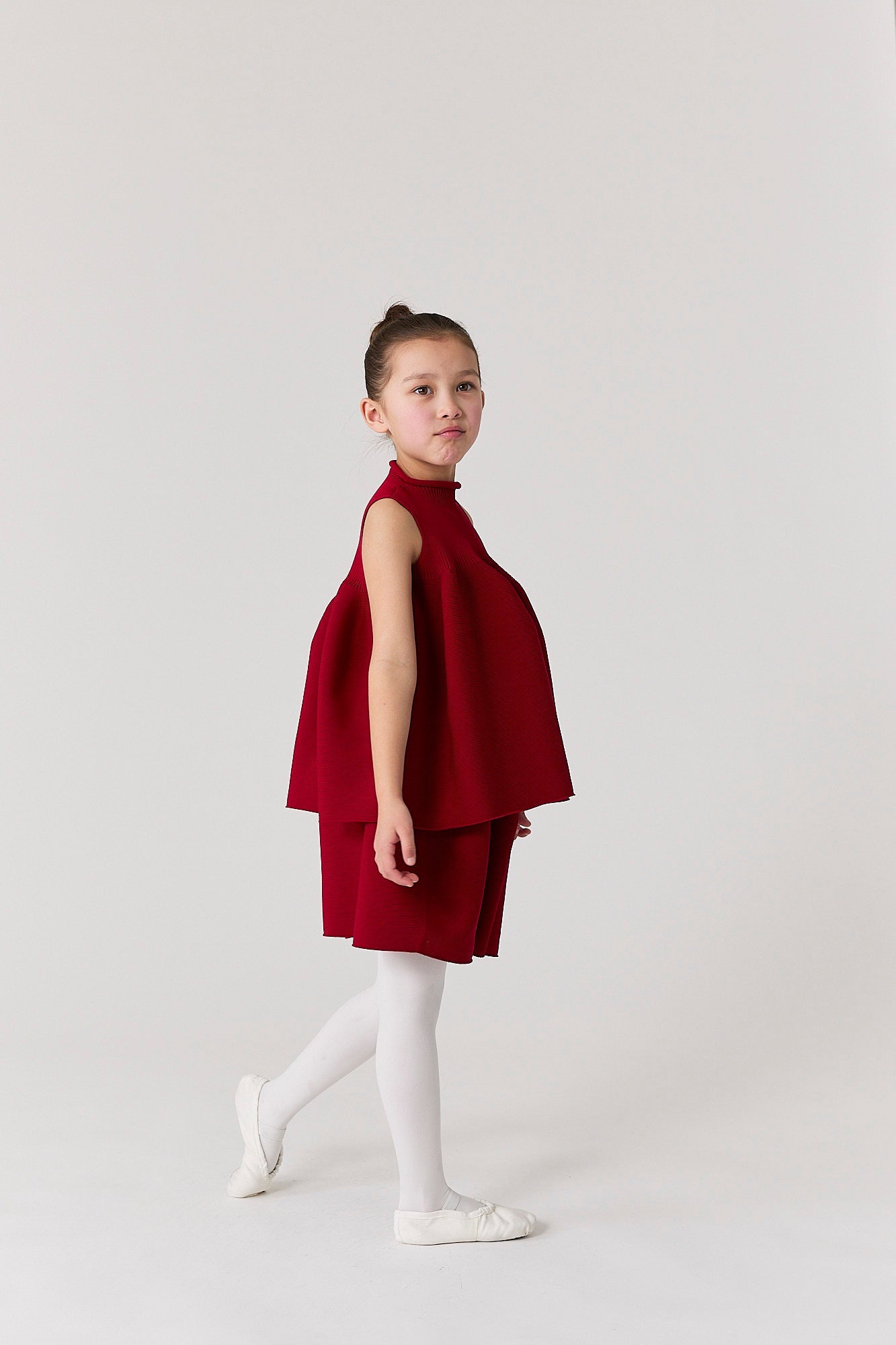 POTTERY KIDS SLEEVELESS BUST FLARE TOP