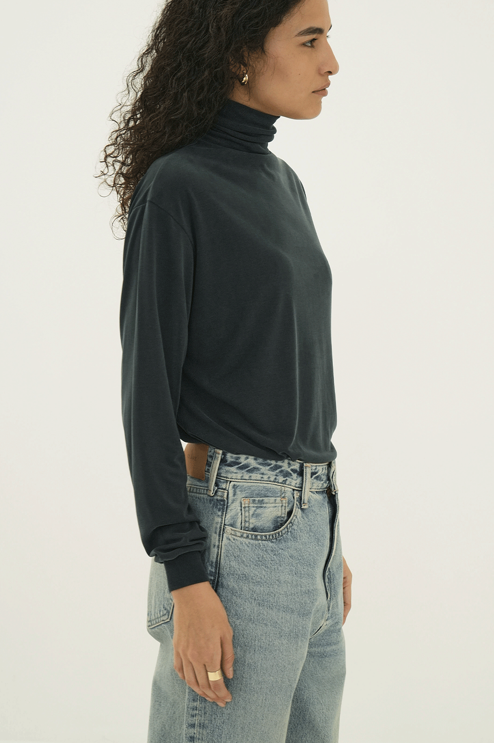 H/N SOFT CUT TOPS