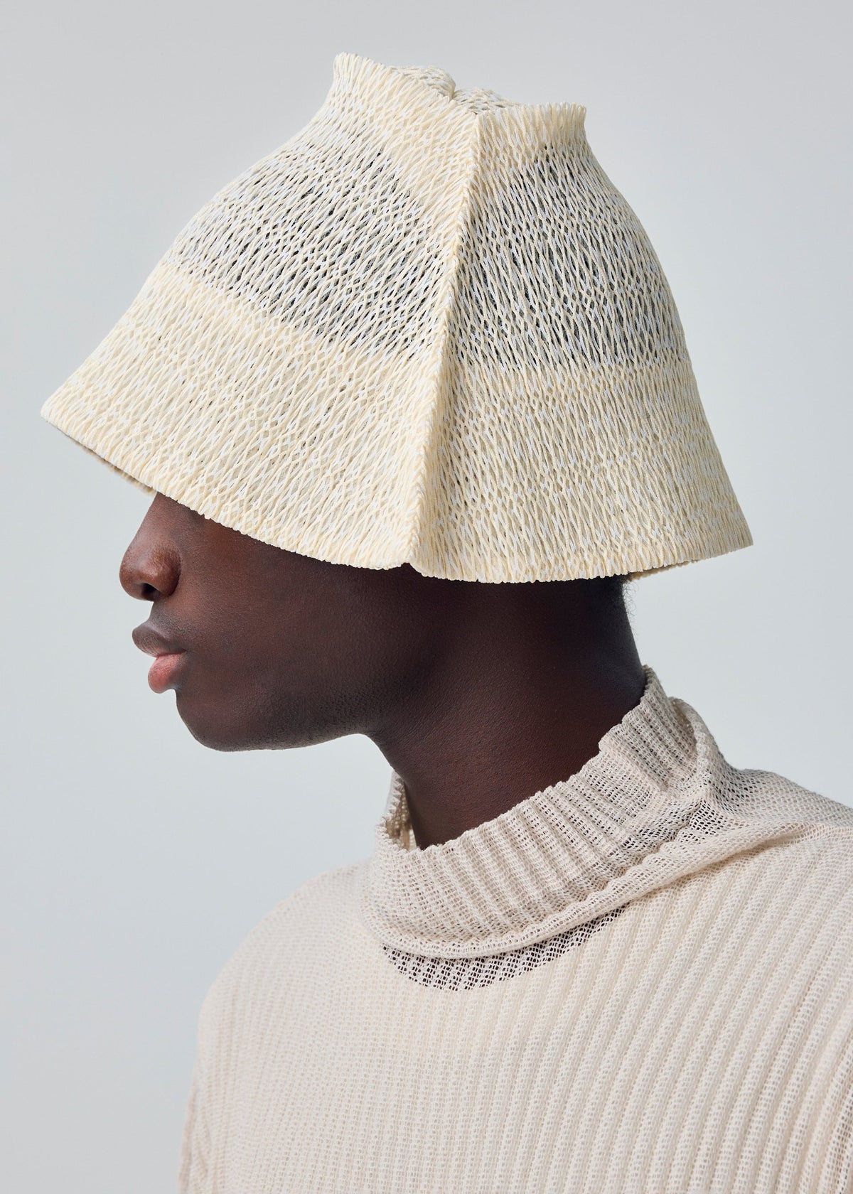 Mesh Pleats Hat
