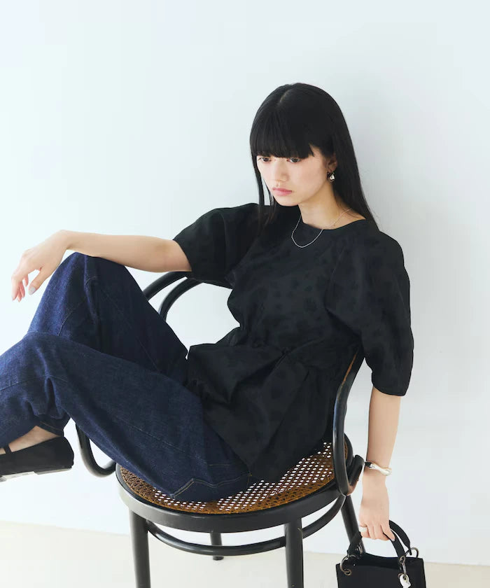 Flower Sheer Jacquard Volume Sleeve Peplum Blouse / 5 Minutes Sleeve