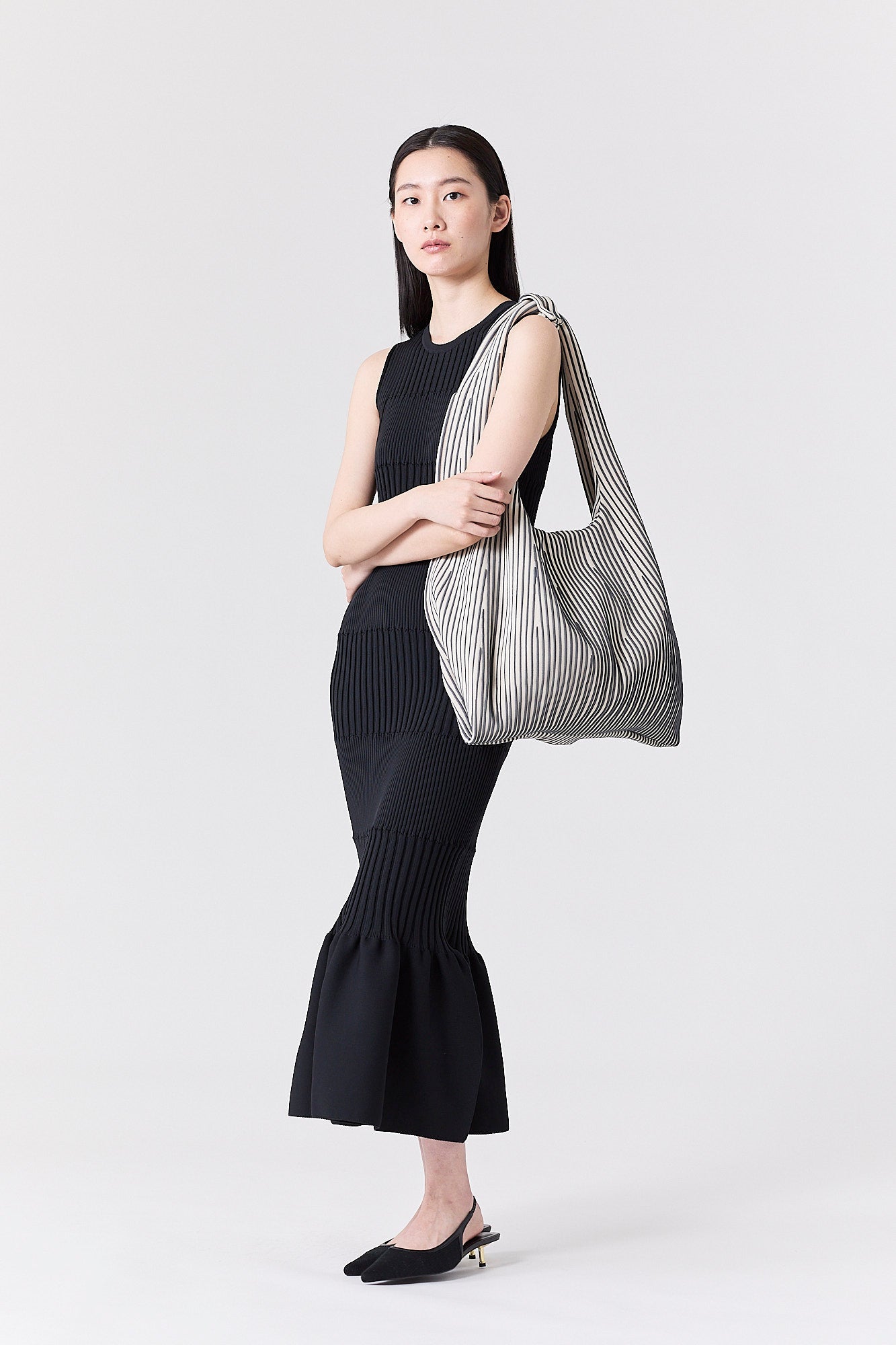 DAYFUKU LARGE SHOULDER BAG