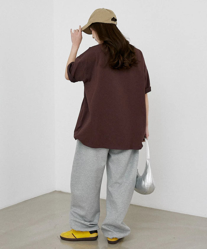 Love Pop Studio Flower Embroidery T-Shirt