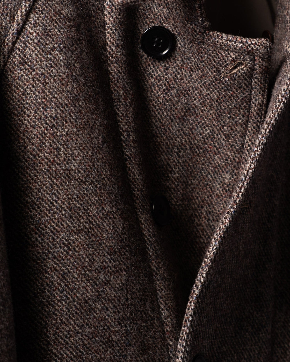 LOT.408 CHIN STRAP COAT