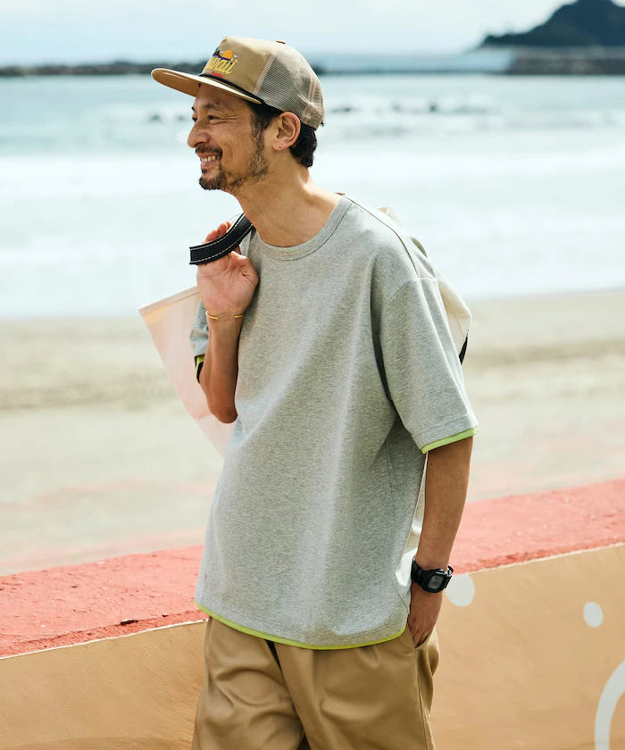 Relaxed Fit Reversible Cardboard Short Sleeve T-Shirt / Color Design