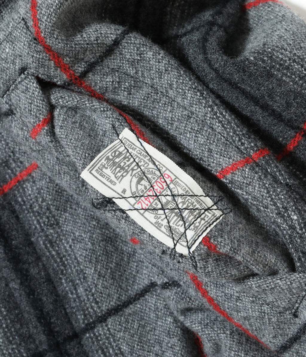 FICTION ROMANCE 7.75oz. WOOL RED PANE ZIP SHIRT
