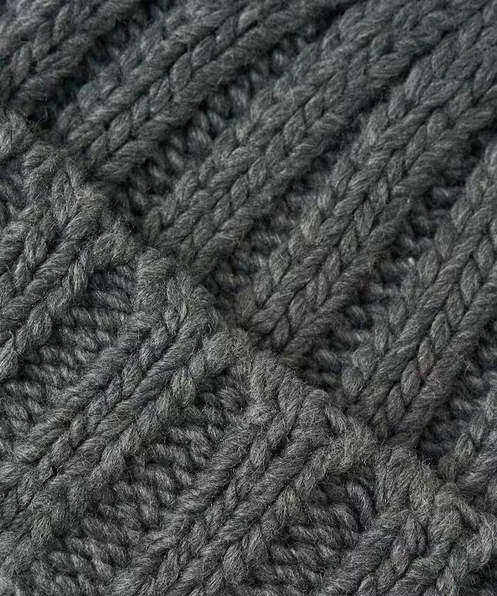 Thick-knit beanie