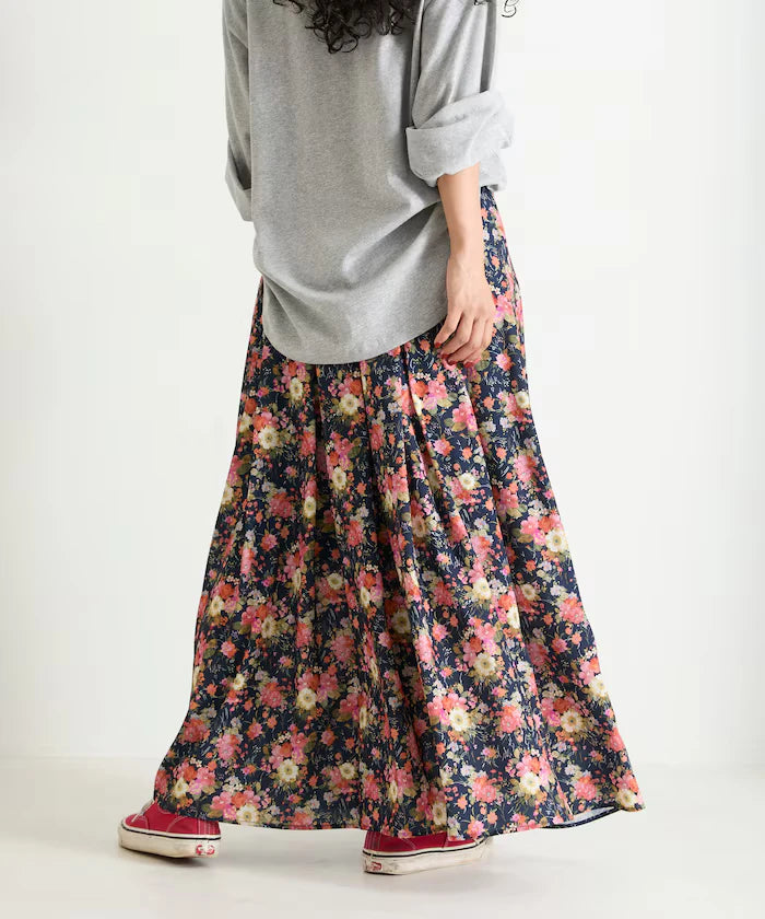 Double-Tuck Long Skirt