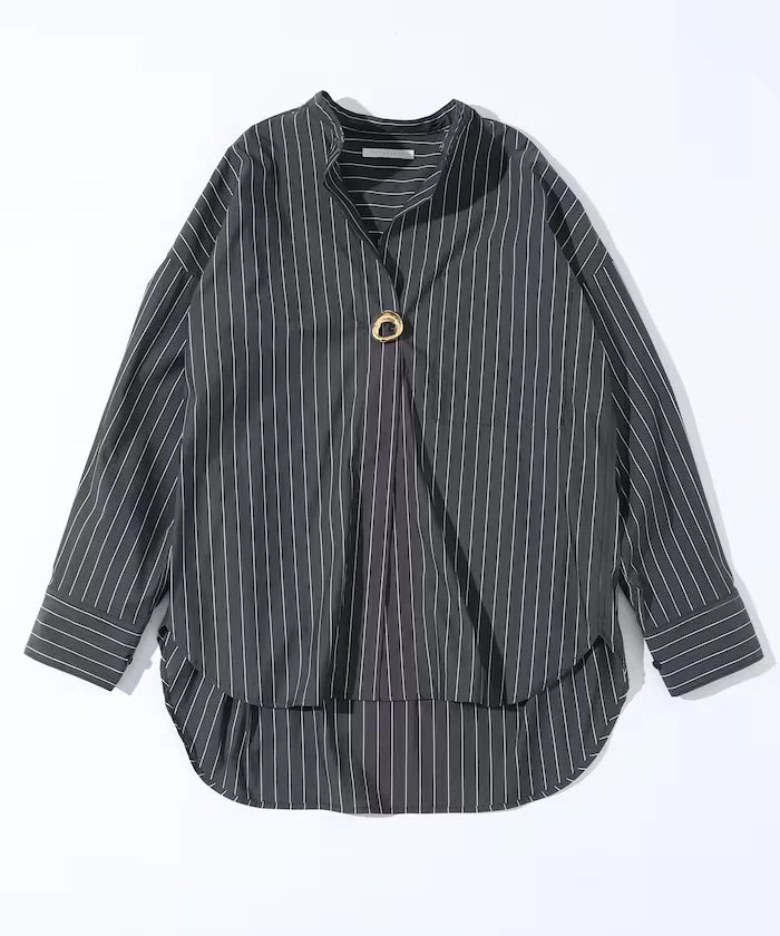 Oversized Long Sleeve Brooch Shirt