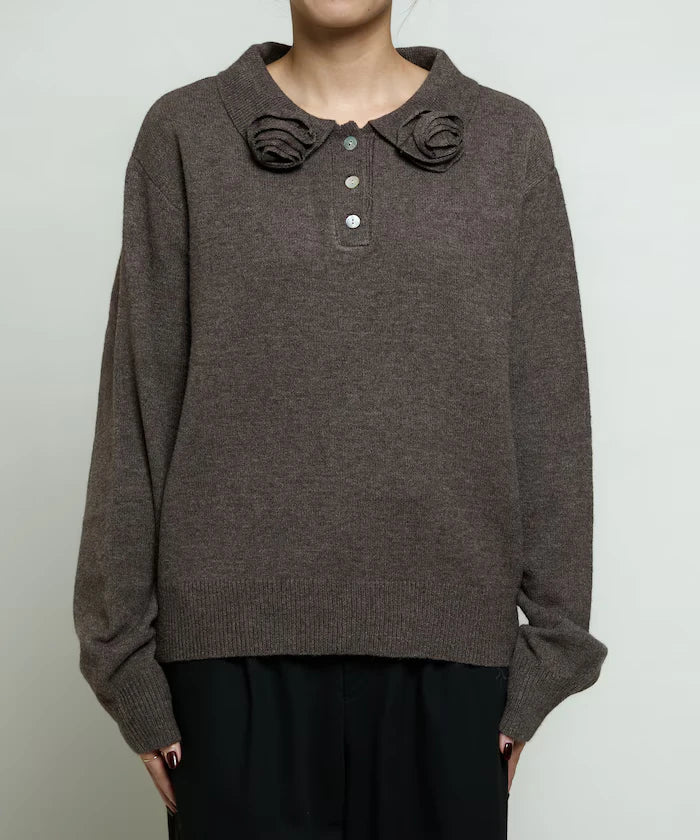 Polo knit pullover with flower motif - limited edition