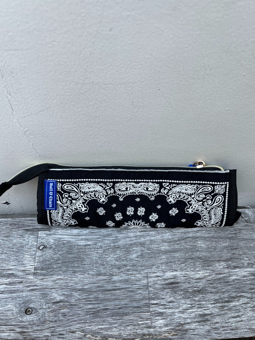 Bandana #01 Black T/b Case -301708