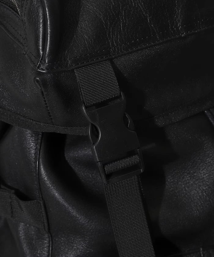 Leather Backpack L / Leather Backpack / Cowhide / Water-repellent Leather / with PC Sleeve