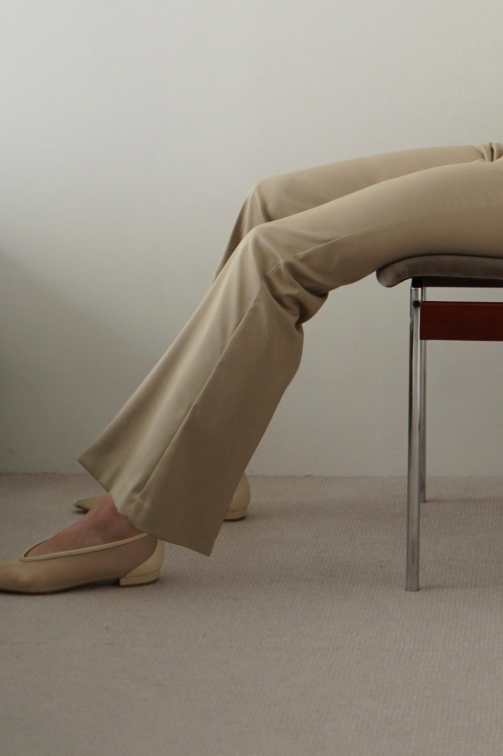 CENTER PRESS BOOTCUT PANTS