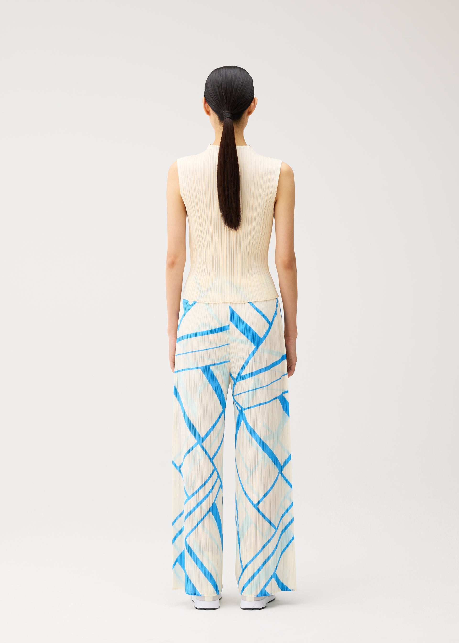 Fold Line