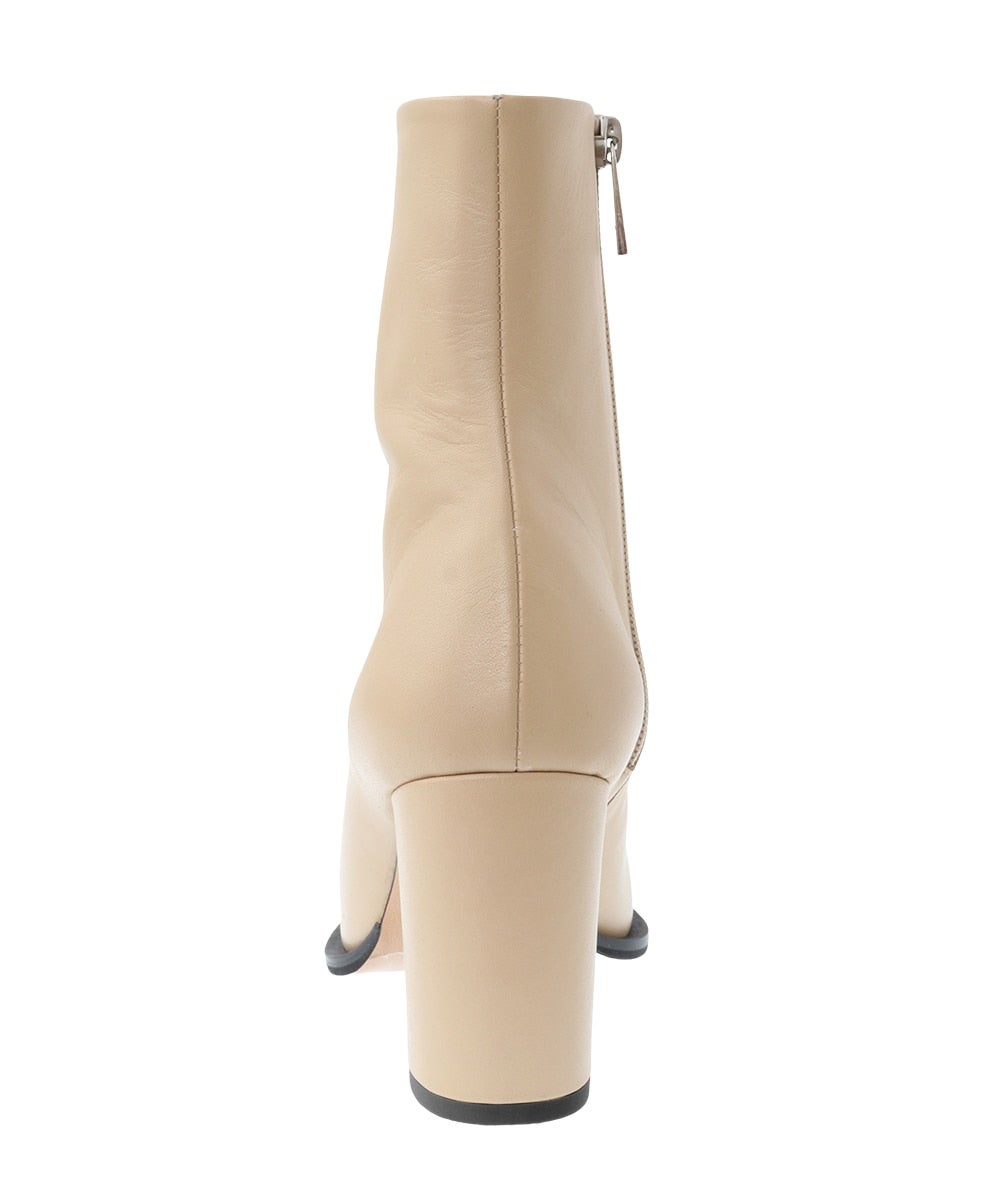SQUARE EDGE SHORT BOOTS