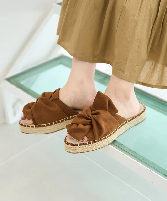 Espadrille-style Ribbon Sandals [Available in sizes 36-38]