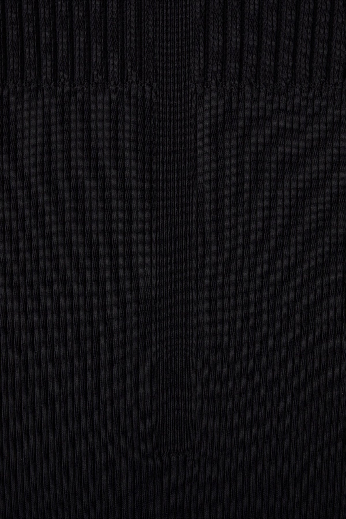 FLUTED PULLOVER
