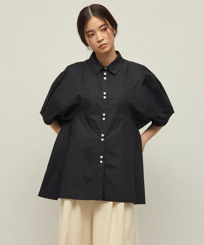 Switching Design Balloon Sleeve Shirt / 5-Minute Sleeve Blouse