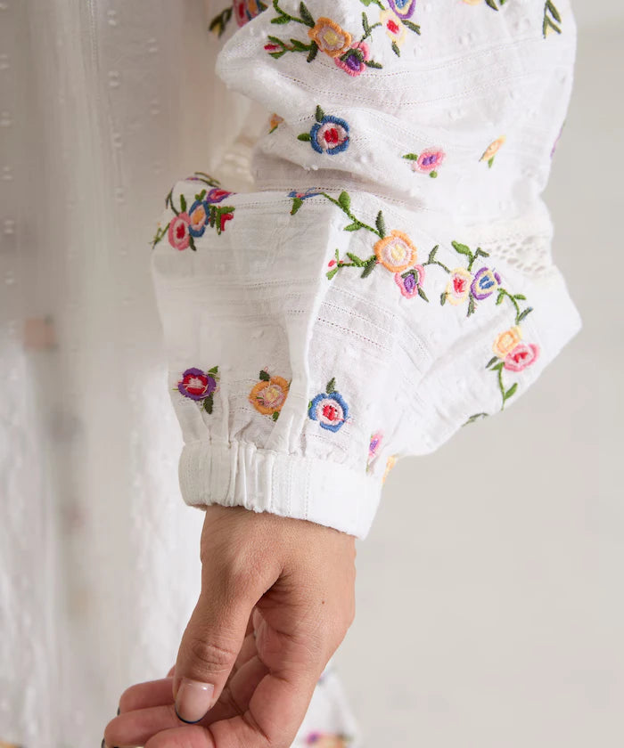 Dobby Floral Embroidery x Lace Dress