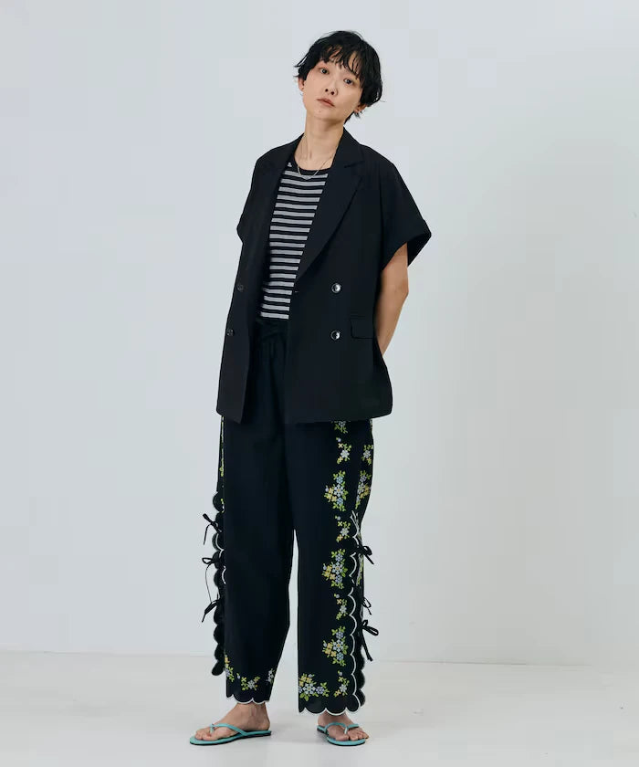India Scallop Floral Embroidery Pants