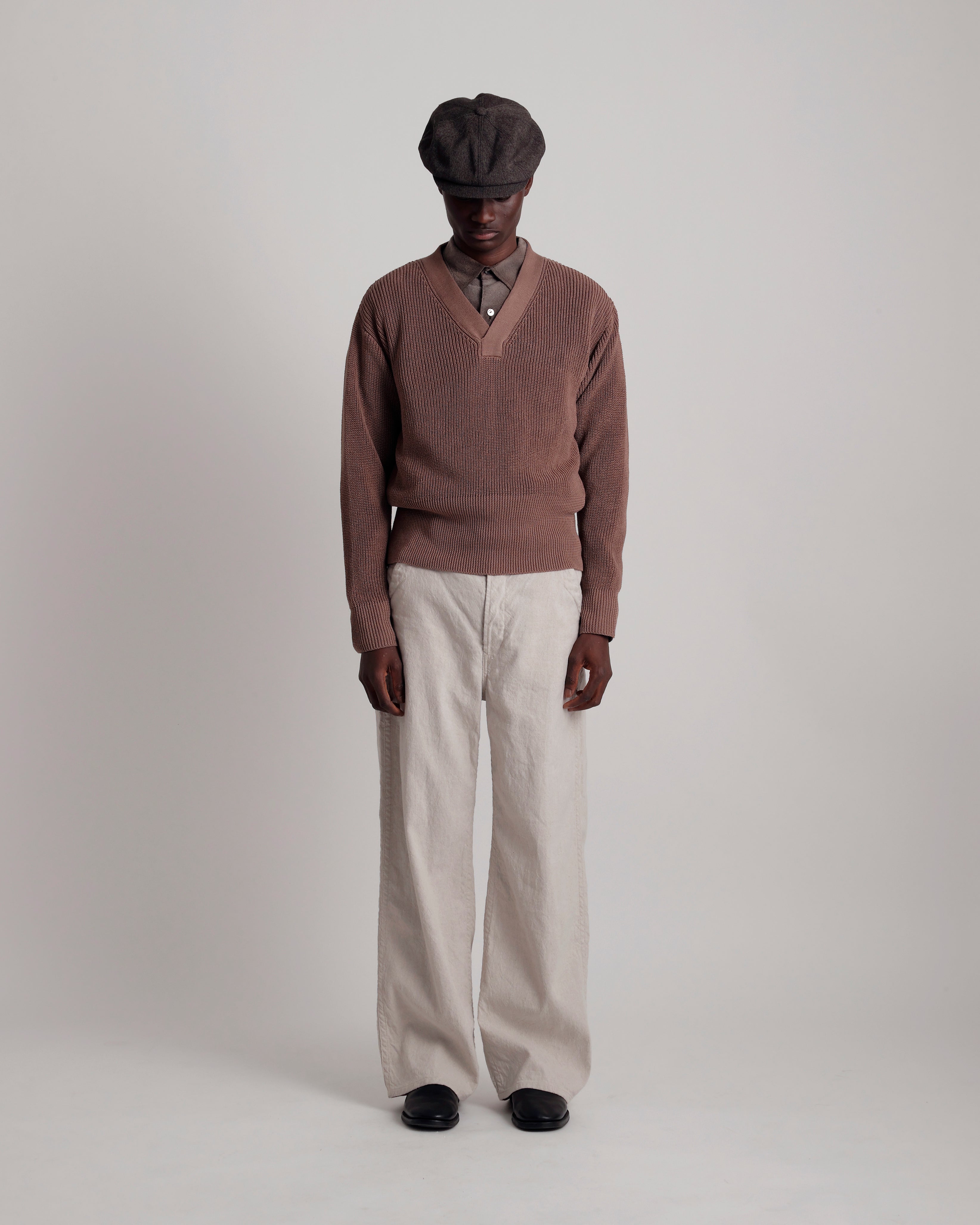 LOT.529 V NECK PULLOVER