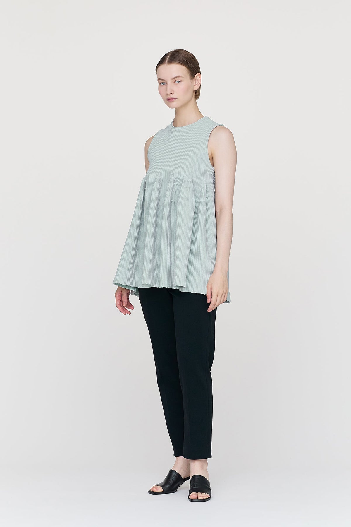 SOFT MILAN TAPERED PANTS