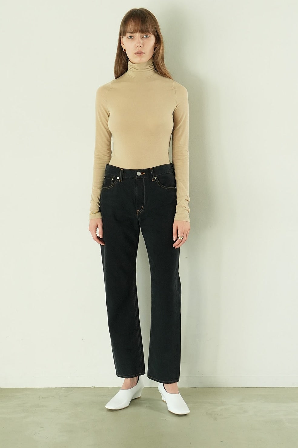 THUMB DENIM PANTS
