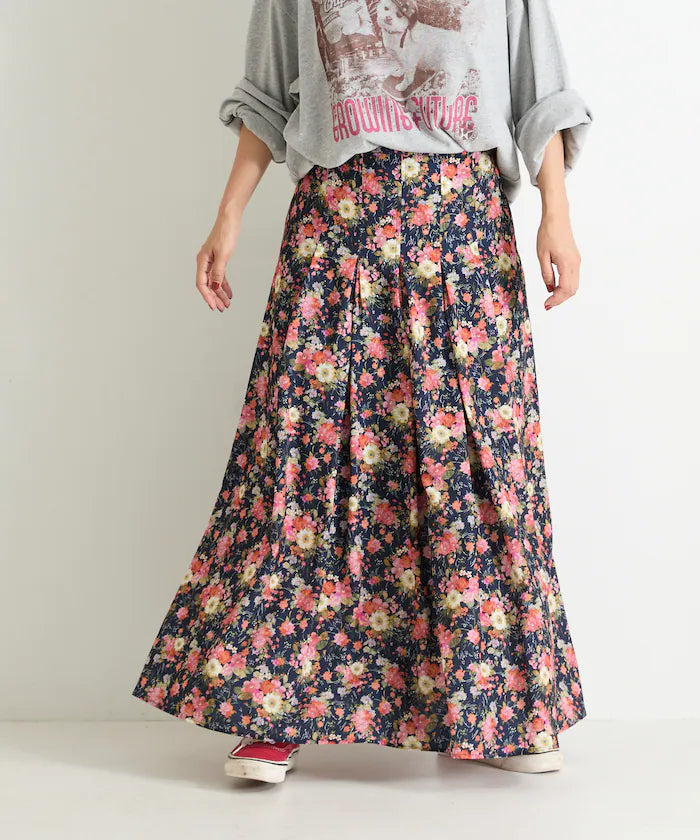 Double-Tuck Long Skirt