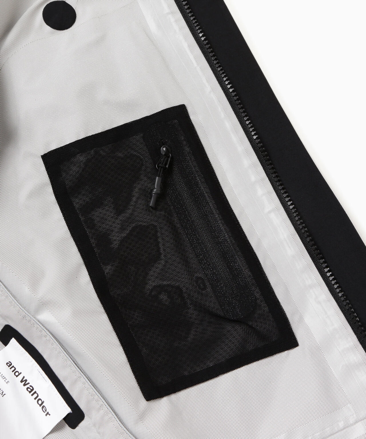 2.5L hiker rain jacket