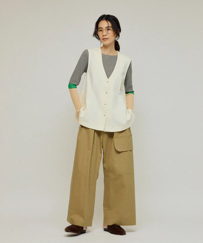 Peplum Silhouette V-Neck Gilet / Vest