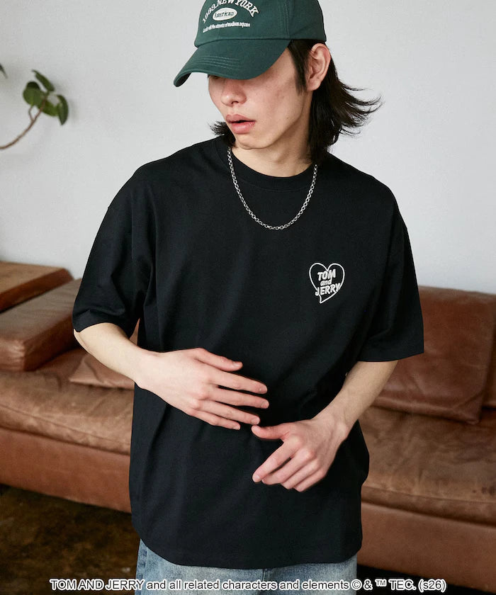 <Functional Material> TOM AND JERRY Heart Graphic T-Shirt Limited Edition