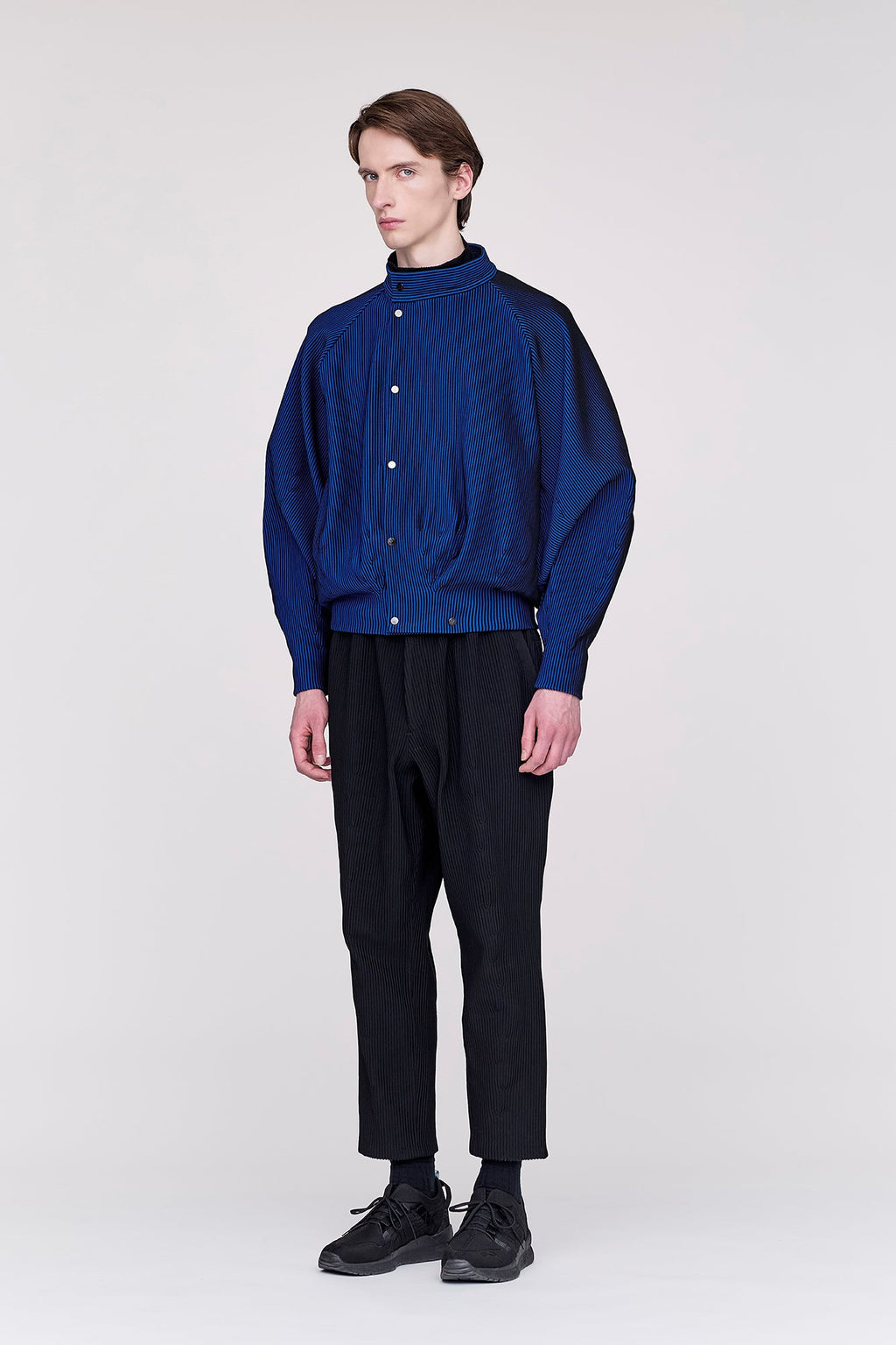 HYPHA STAND-UP COLLAR BOMBER JACKET