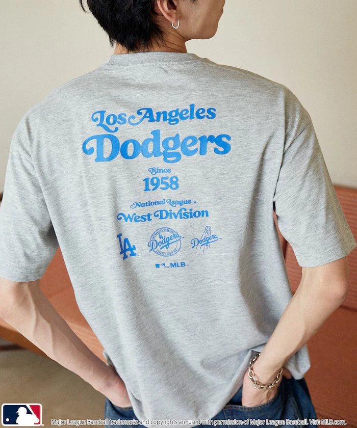 MLB Typography Logo T-Shirt