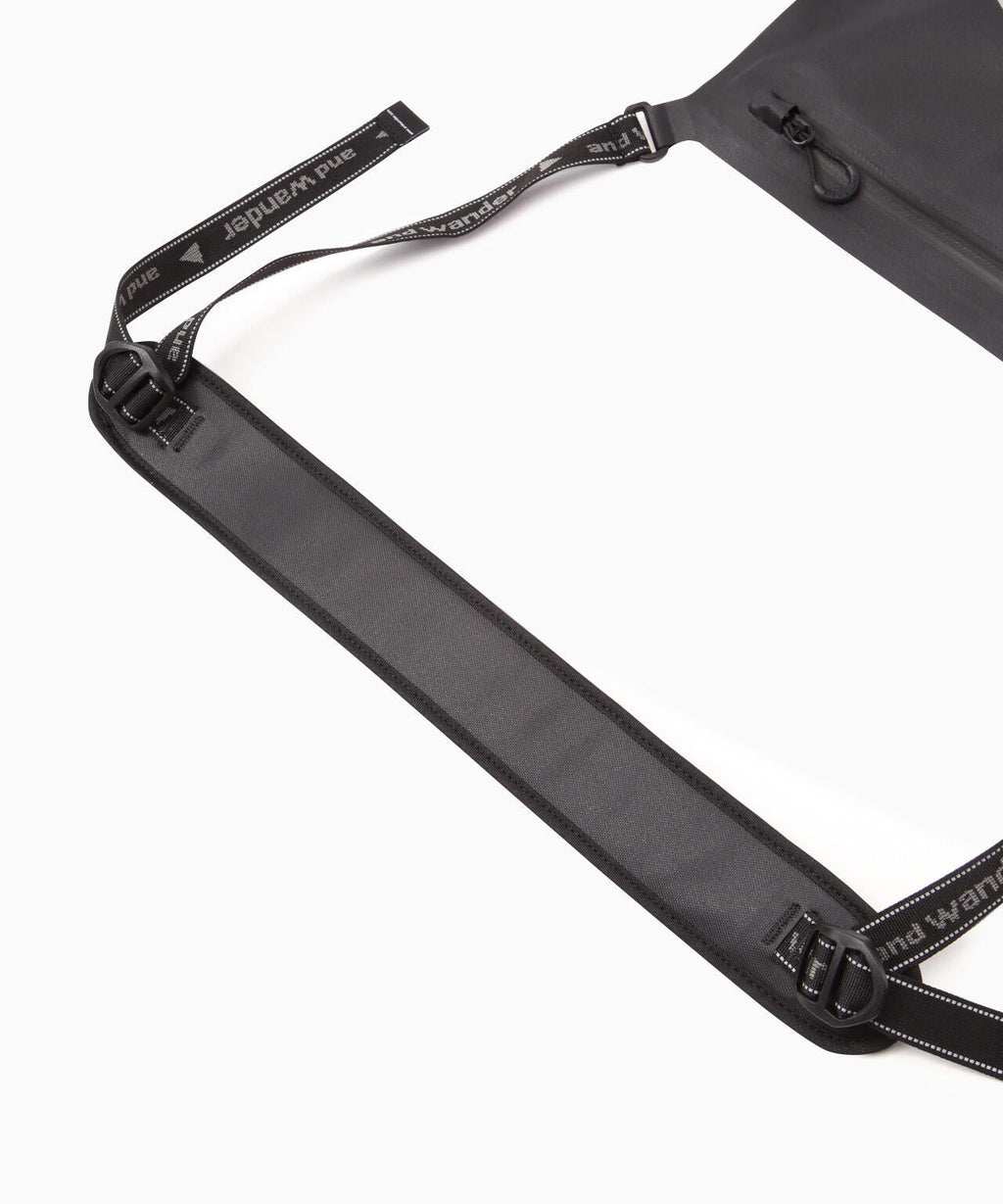 waterproof sacoche
