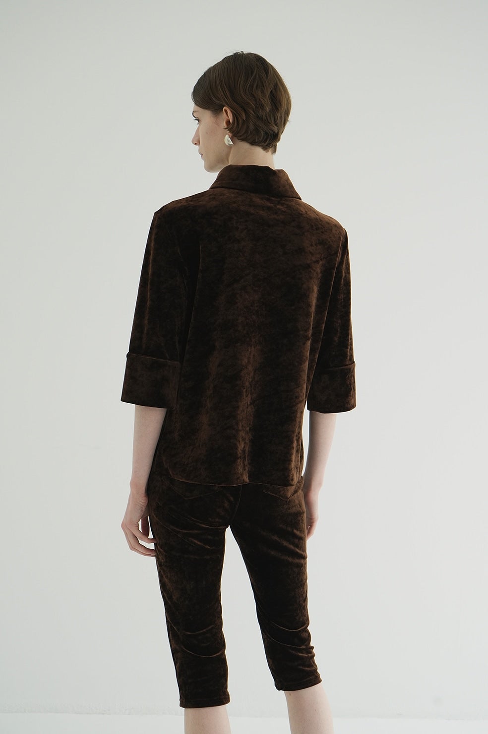 CRUSHED VELOUR POLO TOPS