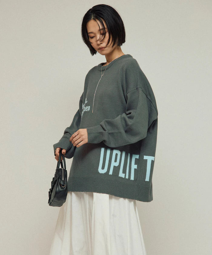 Sweat-like Lettered Knit / Jacquard Knit