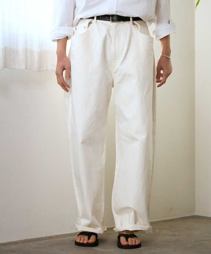 Design Tuck Japan Denim / Wide Silhouette
