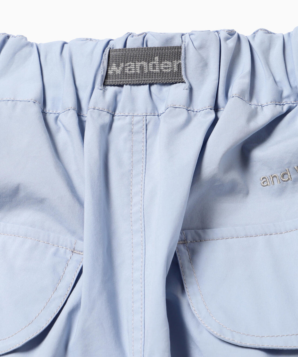 multi pocket short pants (M)