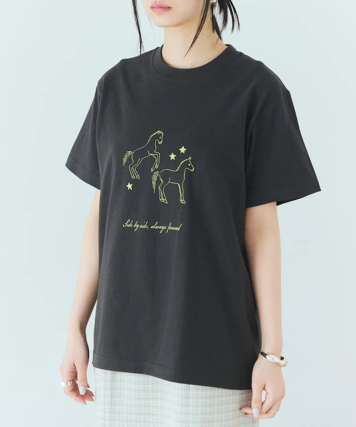 Comfortable Horse Print Crew Neck T-Shirt