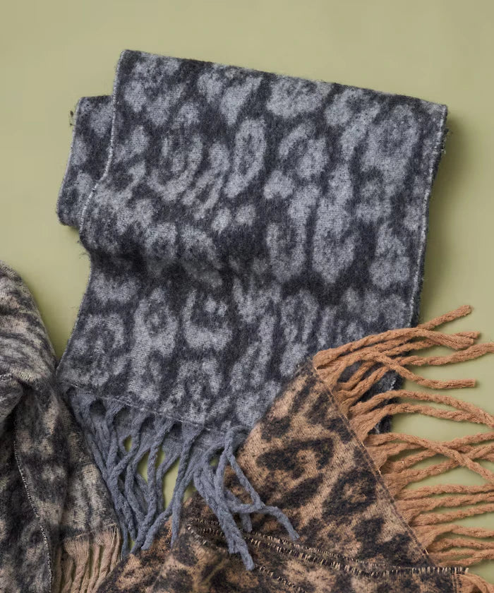 Animal Print Volume Scarf