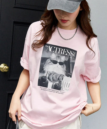 <Functional Material> MAGAZINE Cat Photo T-Shirt Limited Release